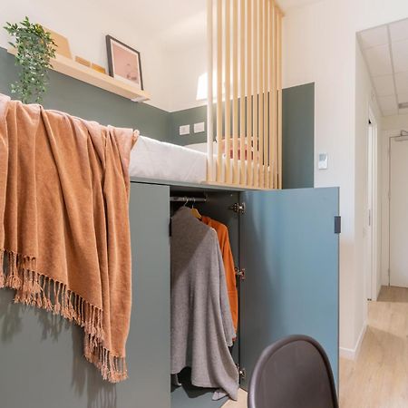 Well-Located Campus Rooms Near City Park Milano Ngoại thất bức ảnh