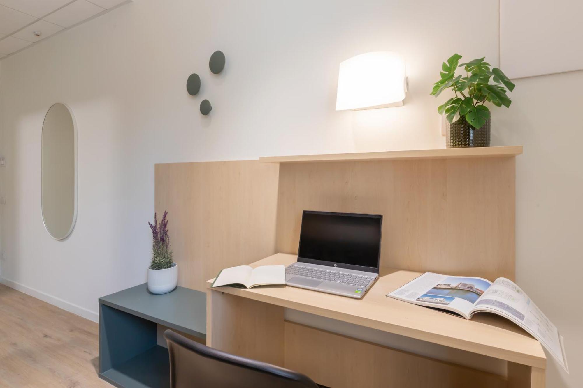 Well-Located Campus Rooms Near City Park Milano Ngoại thất bức ảnh